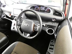 シエンタ G クエロ