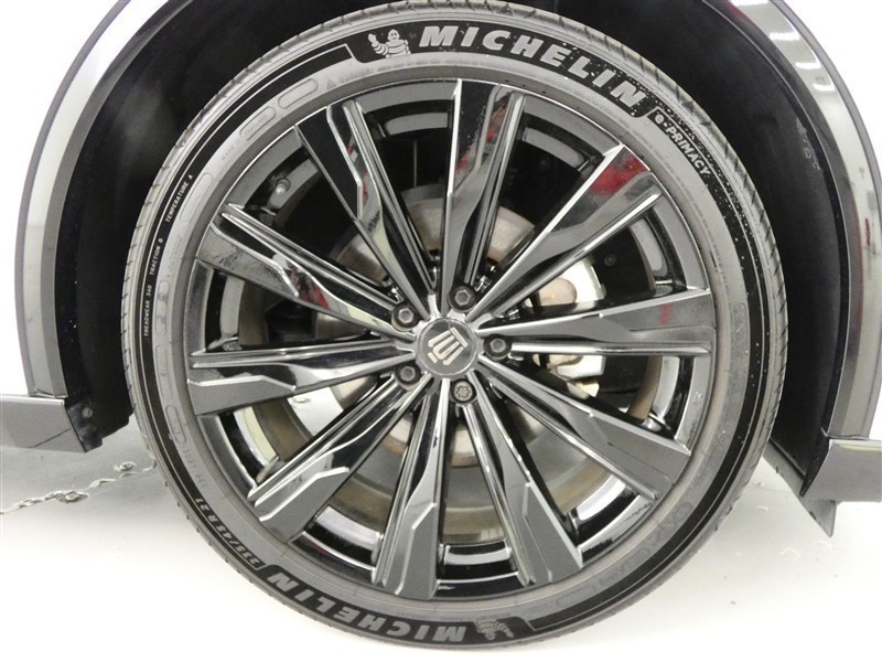 クラウン スポーツ Z（035010364256）の中古車 | トヨタ認定中古車