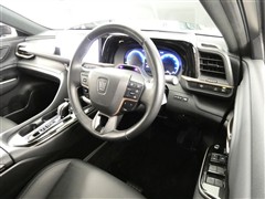 クラウン スポーツ HV Z