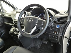 エスクァイアHEV Giブラックテーラ