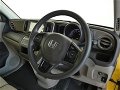 N-ONE ツアラー Lパッケージ