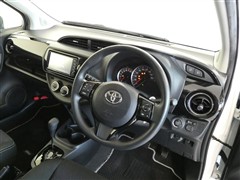 ヴィッツ F セーフティエディ2