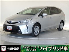 プリウスアルファ S