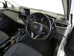 カローラセダン S