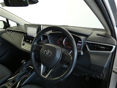 カローラ セダン S