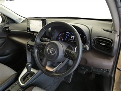 ヤリスクロス Z