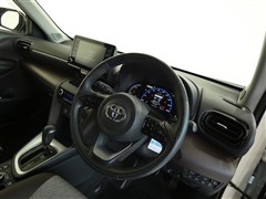 ヤリスクロス HEV Z