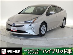 プリウス S セーフティプラス