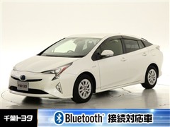 トヨタ　プリウス S セーフティプラス