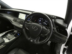 LS500h Fスポーツ