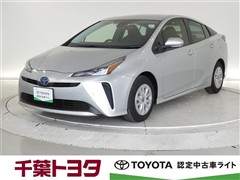 トヨタ プリウス S