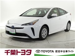 トヨタ プリウス S