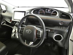 シエンタ G クエロ