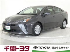 トヨタ プリウス S