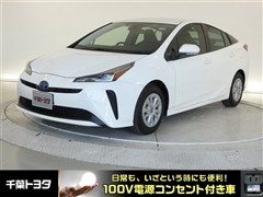 トヨタ プリウス S