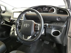 シエンタ G クエロ