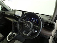 ヤリスクロス Z