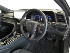 クラウンクロスオーバー G