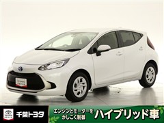 トヨタ　アクア G
