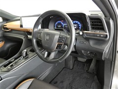 クラウンクロスオーバーRSアドバン