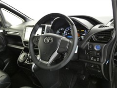 エスクァイアHEV Gi