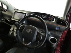 シエンタHEV Gクエロ