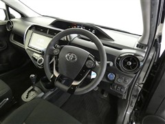 アクア S スタイルブラック