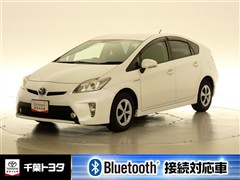 トヨタ プリウス S
