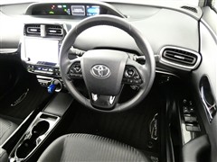 プリウスPHV Sセーフティパッケー