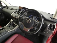 NX300h バージョンL