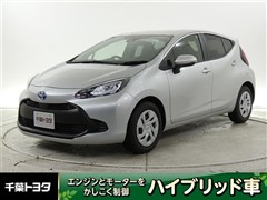 トヨタ アクア X