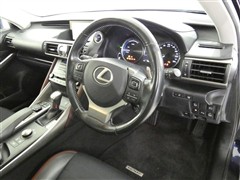 IS300h ヒョウジュン