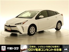 トヨタ プリウス S セーフティプラス2