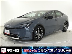 トヨタ　プリウス PHEV Z