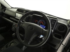 プロボックバンHEV GX