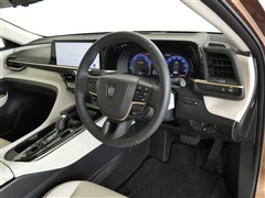 クラウンクロスオーバ-Gアドレザー