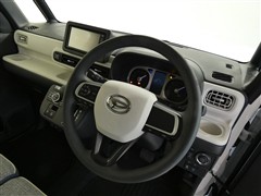 ムーヴキャンバス ストライプス G