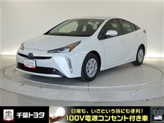 トヨタ プリウス S セーフティプラス2