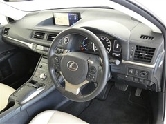 CT200h バージョンC