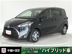 トヨタ シエンタ HEV G クエロ