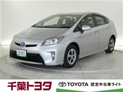 トヨタ プリウス S