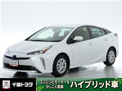 トヨタ プリウス S セーフティプラス2