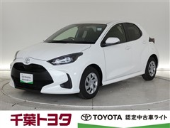 トヨタ ヤリス X