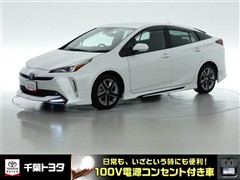 トヨタ プリウス A ツーリングセレクション