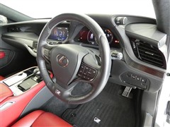 LS500 Fスポーツ