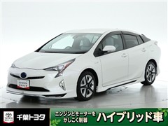 トヨタ プリウス A プレミアムツーリング
