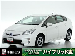 トヨタ プリウス S