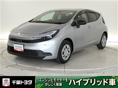 トヨタ アクア G