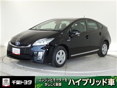トヨタ プリウス S