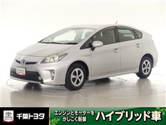 プリウス S